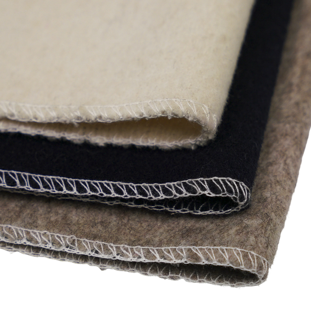 50 % lana, 40 % poliéster, 10 % otras fibras, 680 g/m, beige, revestimiento de una cara de lana cristal, ML-242-2050680